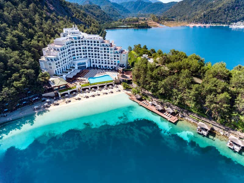 GREEN NATURE RESORT